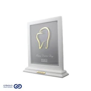 تندیس روز دندانپزشک طرح دندان طلایی